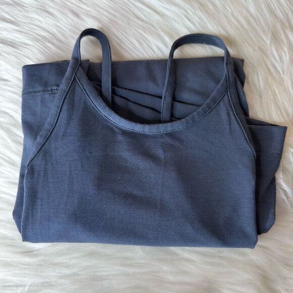 Athleta Explore Tank in Granite Size Medium - Picture 15 of 16